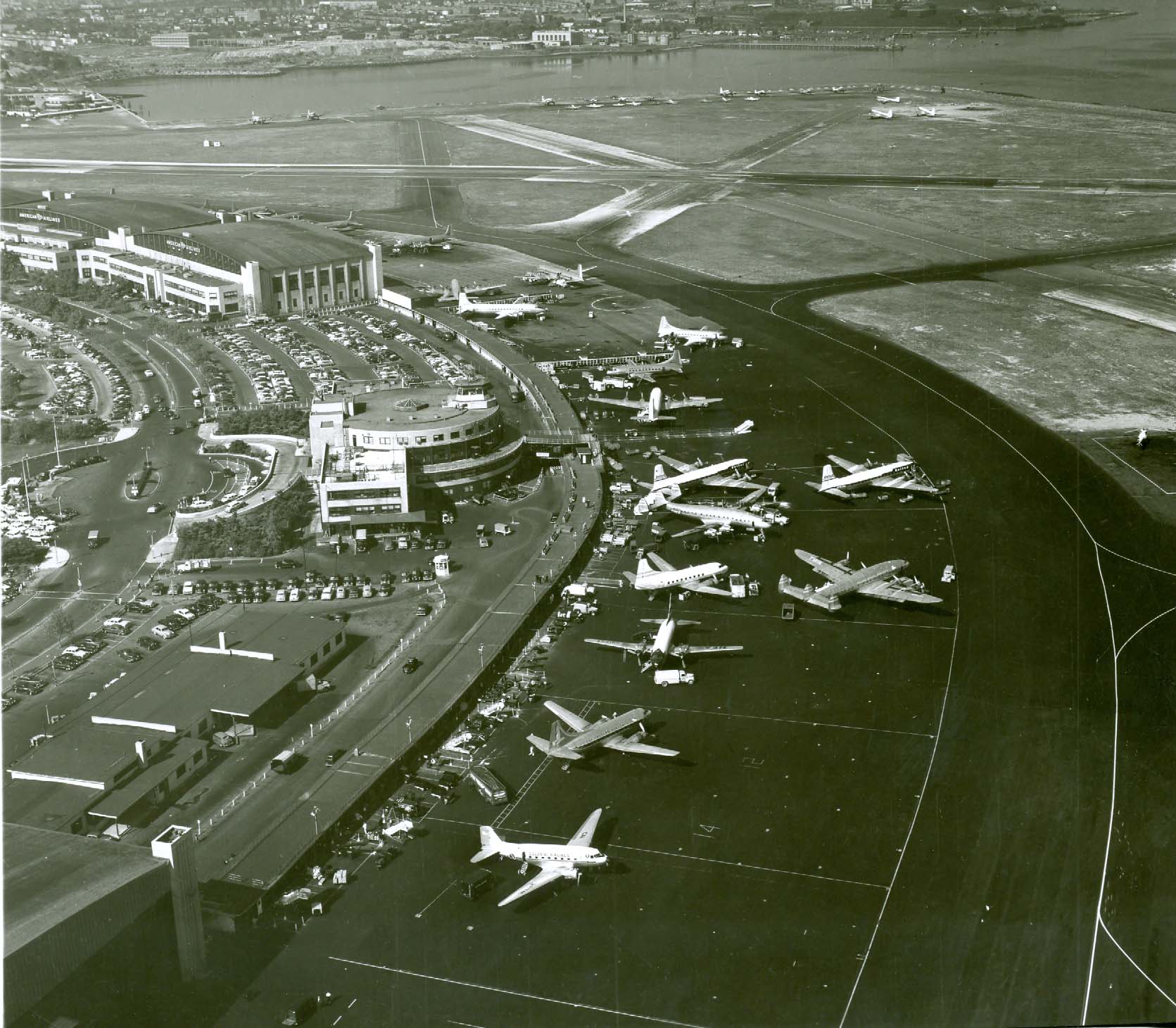Vintage Airport 65