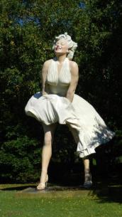 Statue of Marilyn Monroe